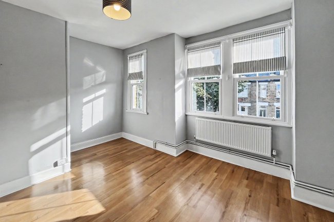 74 Dupont Road, Raynes Park, SW20 8EQ 10