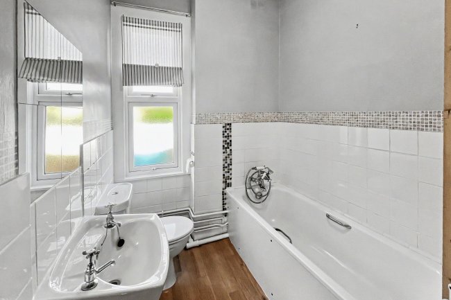 74 Dupont Road, Raynes Park, SW20 8EQ 10