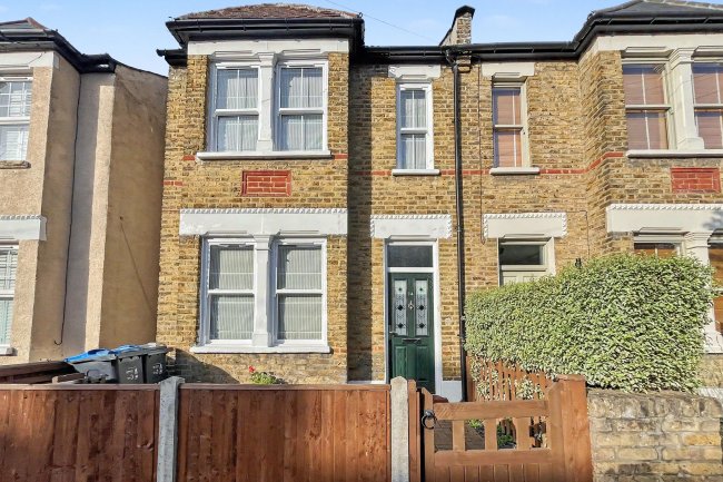 74 Dupont Road, Raynes Park, SW20 8EQ 10