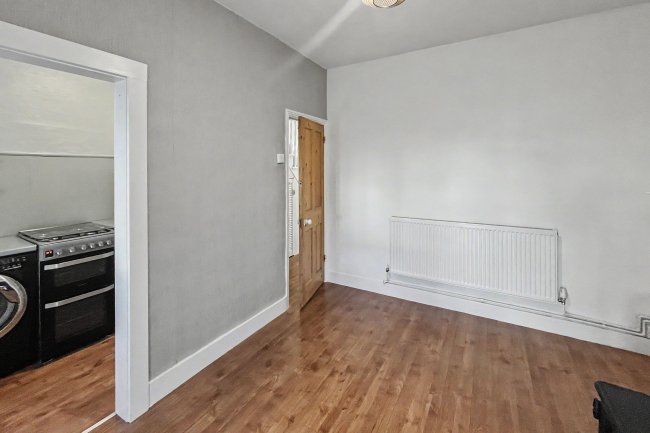 74 Dupont Road, Raynes Park, SW20 8EQ 10
