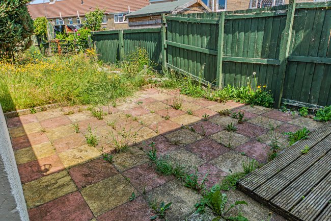 52 Southmead Crescent, Crewkerne, TA18 8DL 6