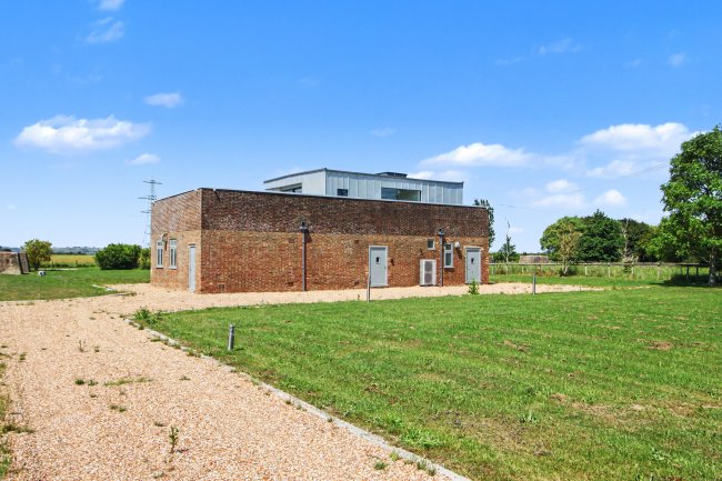Radar House, East Guldeford, Rye, East Sussex, TN31 7FU 4