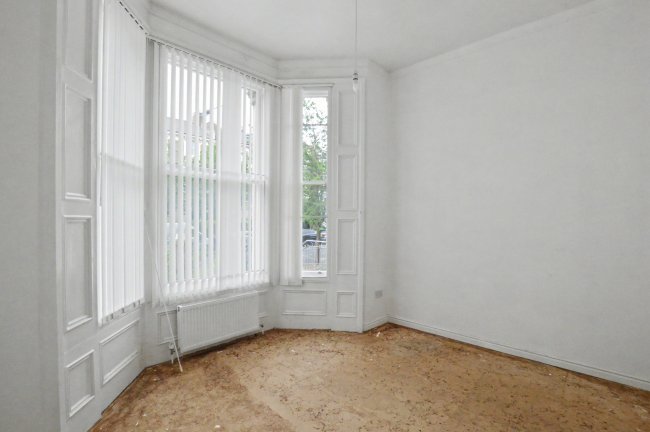 Flat D, 119 Cambridge Gardens, London, W10 6JA 7