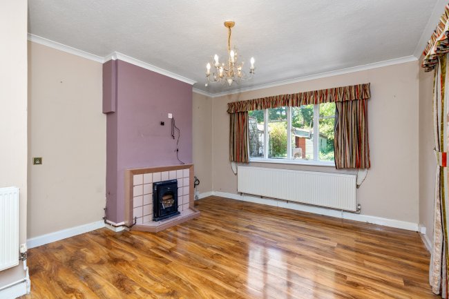 152 Connaught Road, Brookwood, Woking GU24 0AL 9