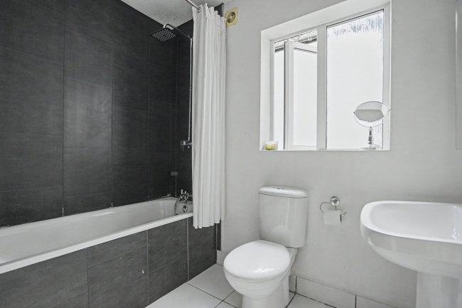 76 Lilford Road, Camberwell, London, SE5 9HR 6