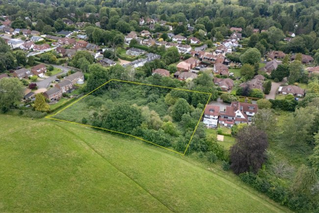 Land Adjacent to 168 Hayes Lane, Kenley, CR8 5PD 1