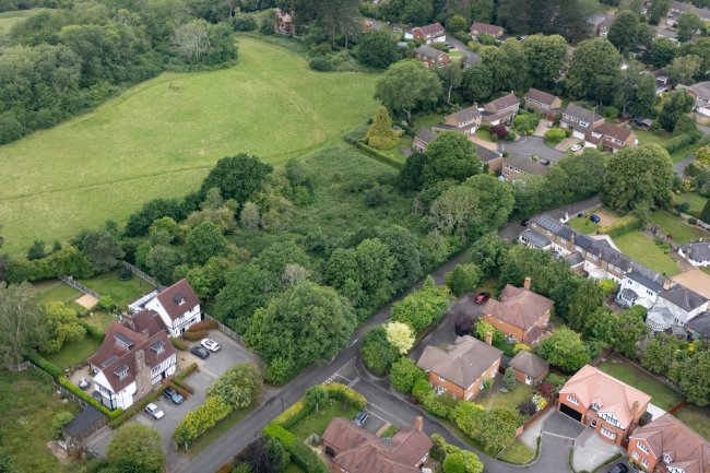 Land Adjacent to 168 Hayes Lane, Kenley, CR8 5PD 1