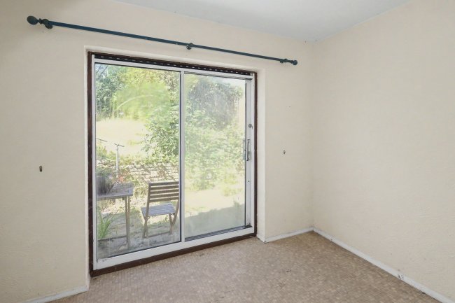 56 Lechmere Avenue, Chigwell, IG7 5ET 6