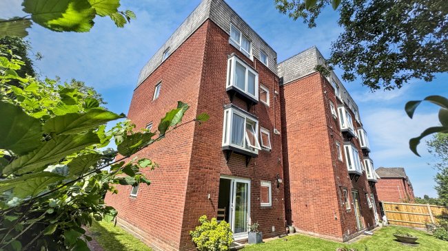 Guardian Court, New Road, Bromsgrove, B60 2JD 9
