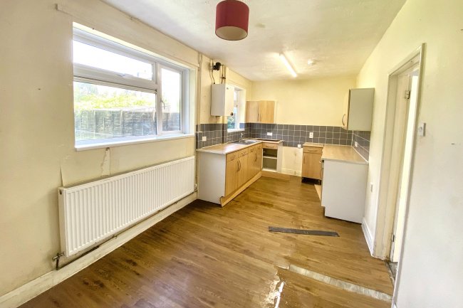 24 Kent End, Ashton Keynes, Swindon, Wiltshire, SN6 6PU 8