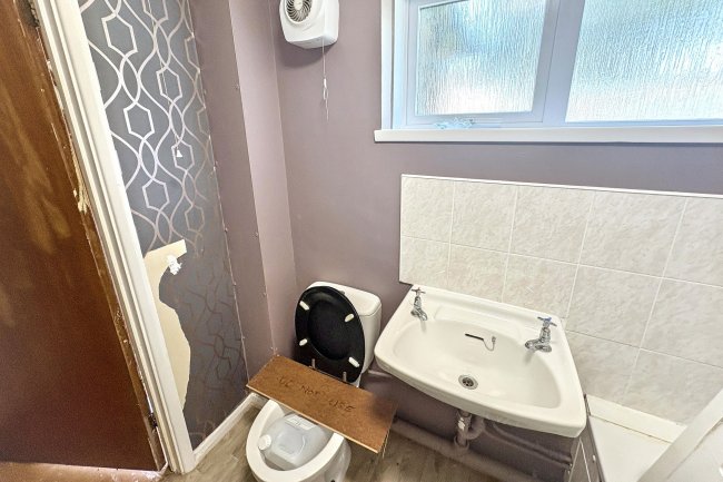 88 Westcroft, Chippenham, Wiltshire, SN14 0NU 5