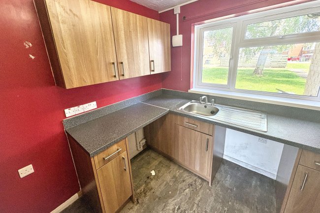 88 Westcroft, Chippenham, Wiltshire, SN14 0NU 5