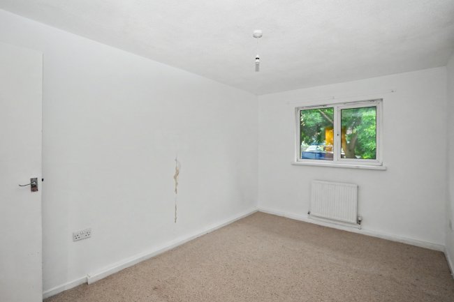 19 Highlands Drive, Stourton, Leeds, West Yorkshire, LS10 4RW 9