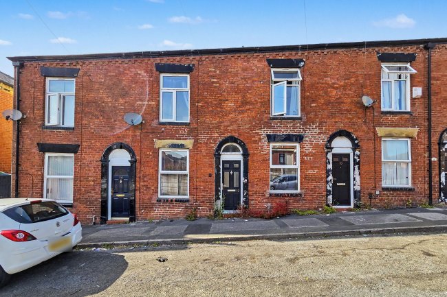 12 Mayall Street East, Oldham, OL4 3EN 7