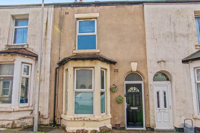 11 Belmont Avenue, Blackpool, Lancashire, FY1 4BE 8