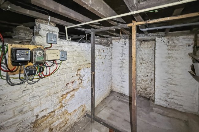 31 First Avenue, Manor Park, London, E12 6AW 7