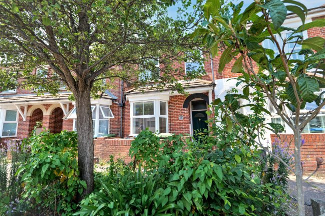 29 Radcliffe Road, Southampton, Hampshire, SO14 0PH 5