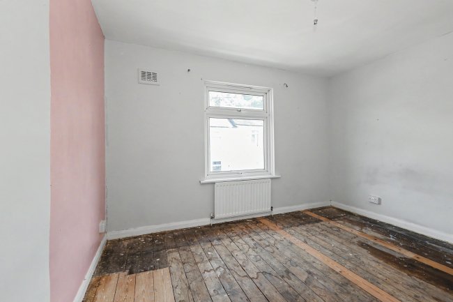 112 Clarendon Street, Dover, Kent, CT17 9RD 4
