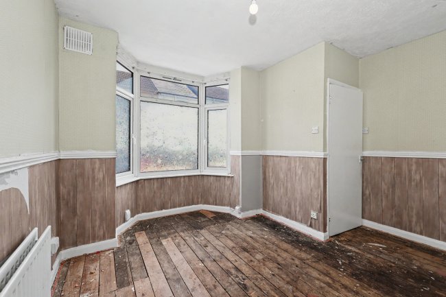 112 Clarendon Street, Dover, Kent, CT17 9RD 4