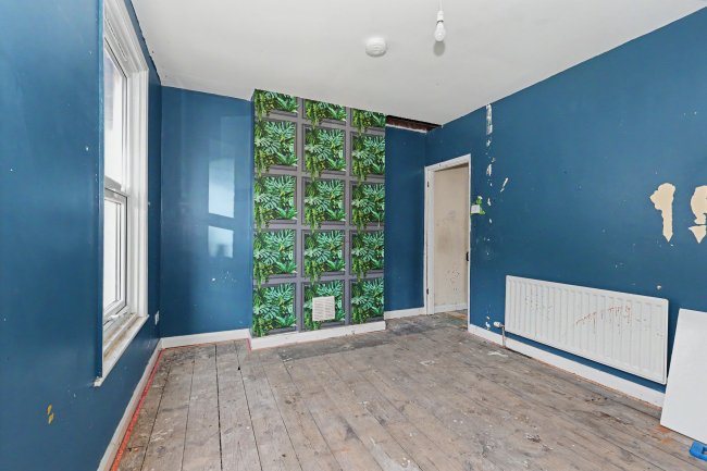 53 Edred Road, Dover, Kent, CT17 0BU 7