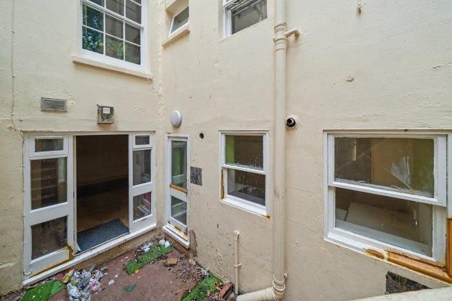 Basement, 51 York Road, Hove, East Sussex, BN3 1DJ 5