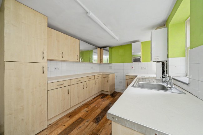 Basement, 51 York Road, Hove, East Sussex, BN3 1DJ 5