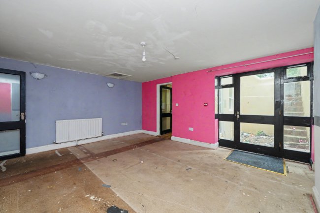 Basement, 51 York Road, Hove, East Sussex, BN3 1DJ 5