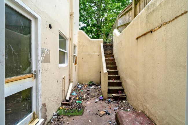 Basement, 51 York Road, Hove, East Sussex, BN3 1DJ 5