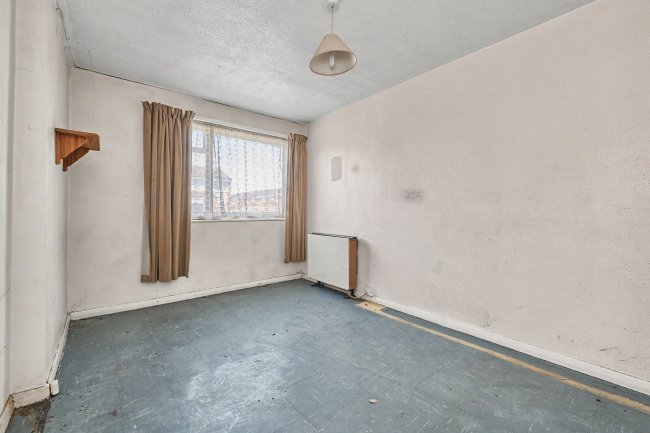 47 Nelson Gardens, Braintree, Essex, CM7 9TG 7