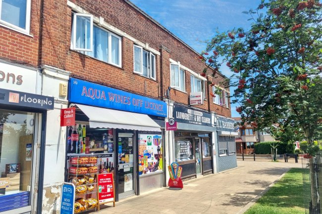 22 Fillebrook Avenue, Enfield, EN1 3BB 72