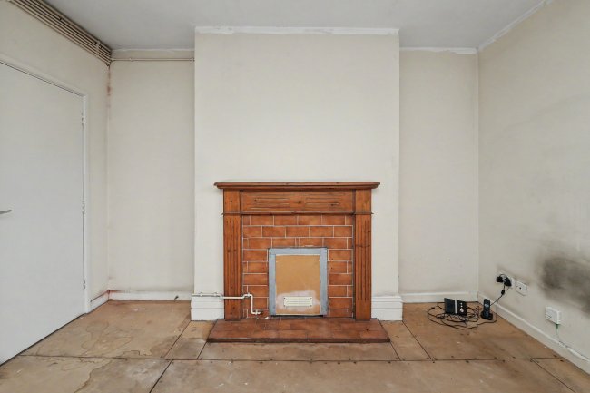 Flat 2, 43 City Road, St Pauls, Bristol, BS2 8TU 5