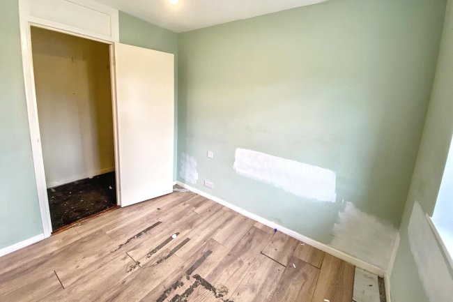 72 Poynder Road, Corsham, Wiltshire, SN13 9LZ 1