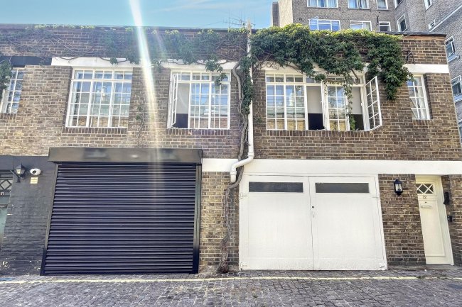 12 Connaught Close, Hyde Park Estate, London W2 2AD 10