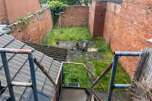 3 5 & 7 Fieldside, Thorne, Doncaster, DN8 4AE 10