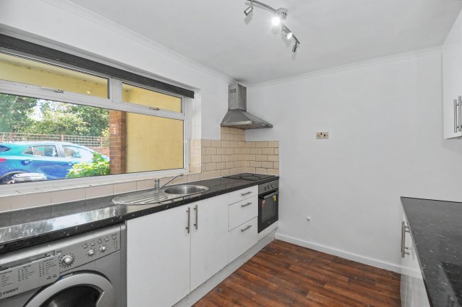 Flat 5, The Firs, Bath Road, Reading, RG1 6HN 1