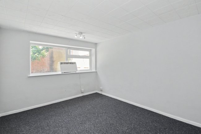 Flat 5, The Firs, Bath Road, Reading, RG1 6HN 1