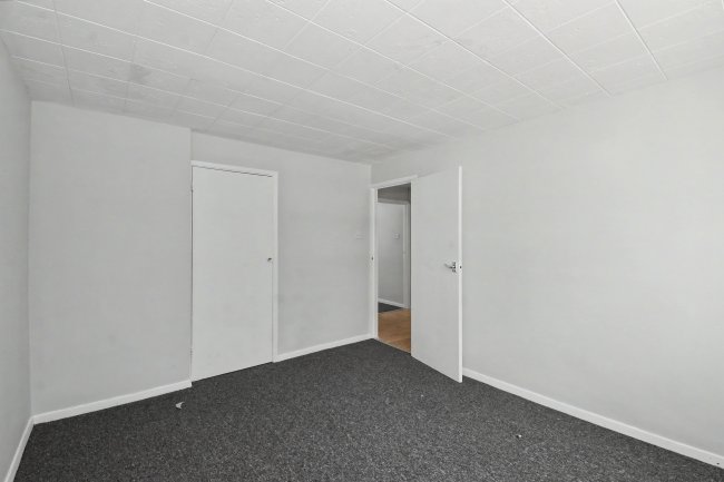 Flat 5, The Firs, Bath Road, Reading, RG1 6HN 1