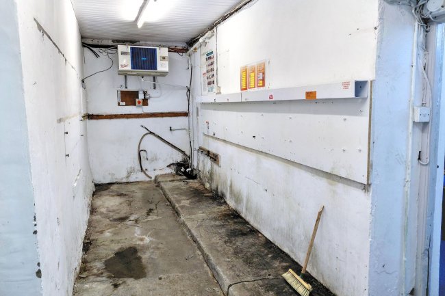 Abercarn Constitutional Club, Station Yd, Bridge Street, Abercarn, Newport, NP11 4SE 8