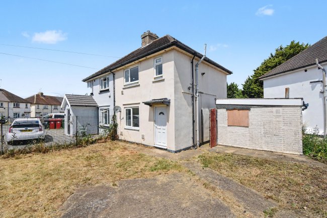 71 Moreland Ave, Colnbrook, Slough SL3 0LL