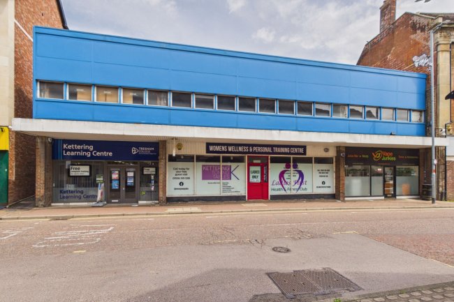 8/10 Newland Street, Kettering, Northamptonshire NN16 8JH 6