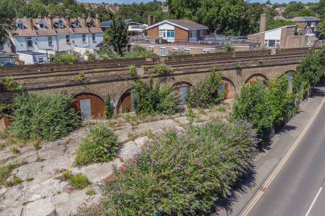 Units 1-10 Gun Lane Business Estate, Rochester, Kent, ME2 4UD 5