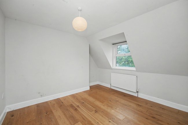 54 Narford Road, Clapton, London E5 8RD 10