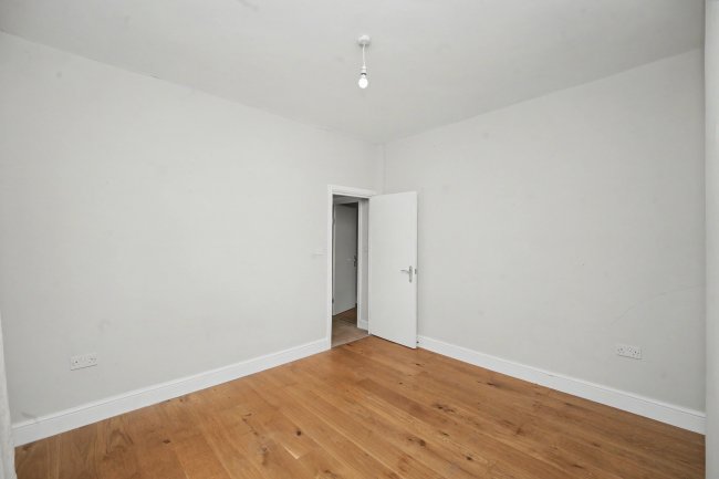 54 Narford Road, Clapton, London E5 8RD 10