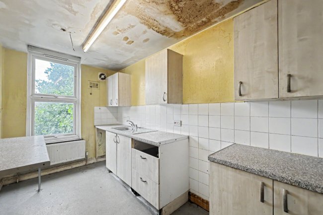 184C Iverson Road, West Hampstead, London NW6 2HL 6