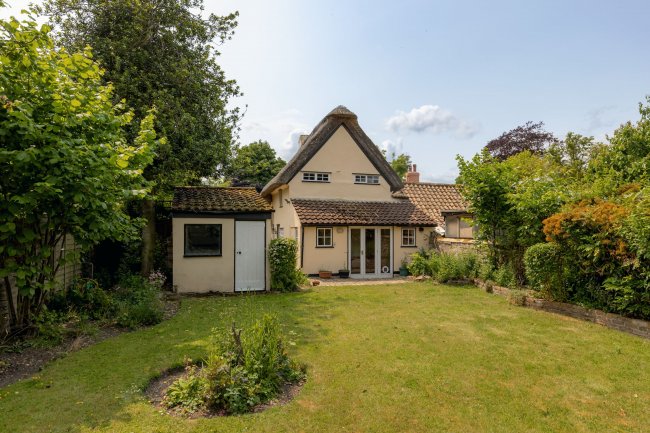 67 High Street, Little Shelford, Cambridge, Cambridgeshire CB22 5ES 7