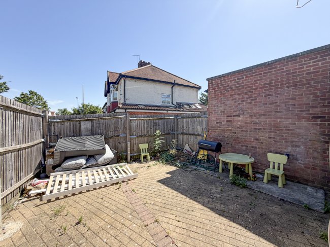 1 The Pavement, Popes Lane,  London W5 4NG 4