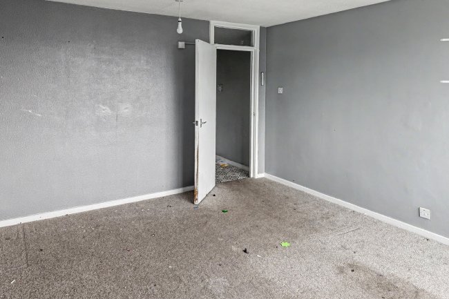 29 Station Street, Bloxwich, Walsall, West Midlands, WS3 2PD 6