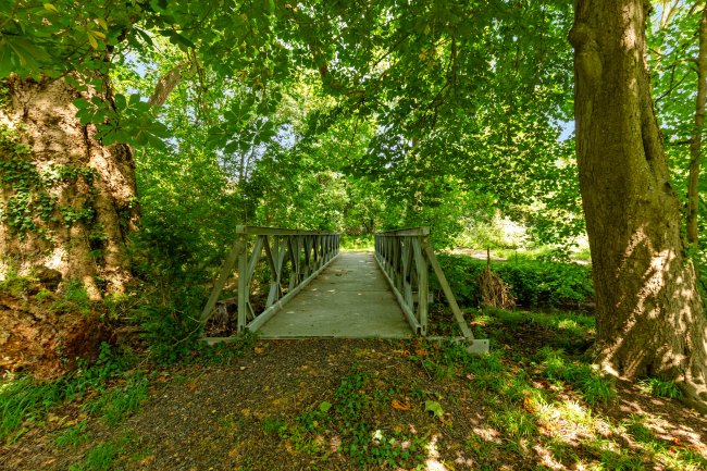 Holm Island, Kotan Drive, Wrasysbury, Staines-Upon-Thames, TW18 4TU 9