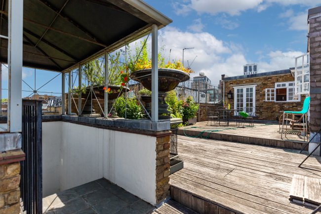 638-640 Kings Road, London, SW6 2DU 2