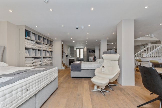 638-640 Kings Road, London, SW6 2DU 2